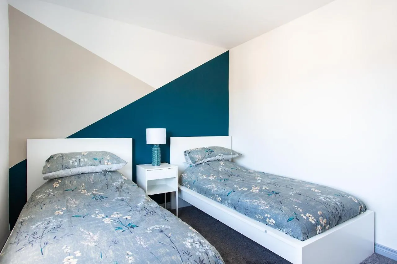 Holiday home Fully Refurbished North Belfast Home 3 United Kingdom
