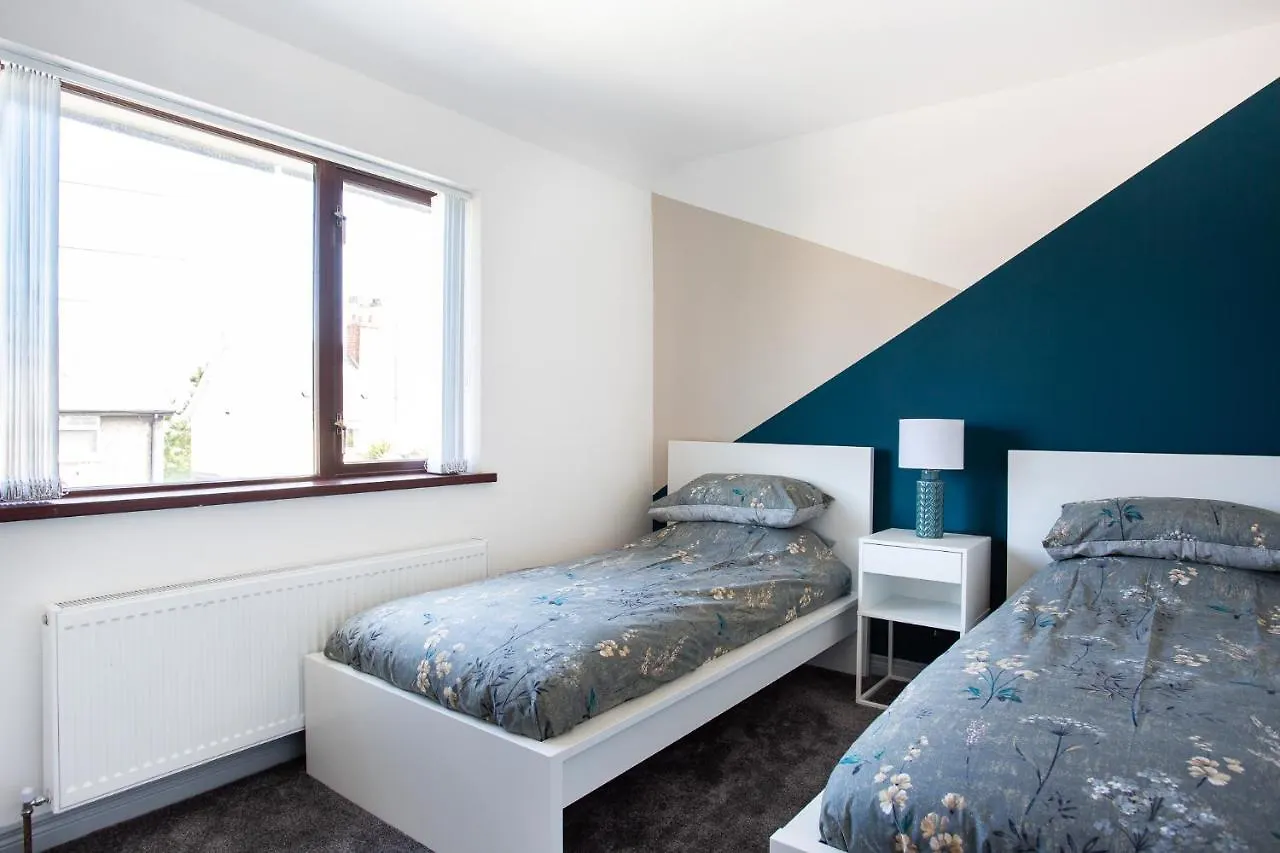 Сasa de vacaciones Fully Refurbished North Belfast Home 3